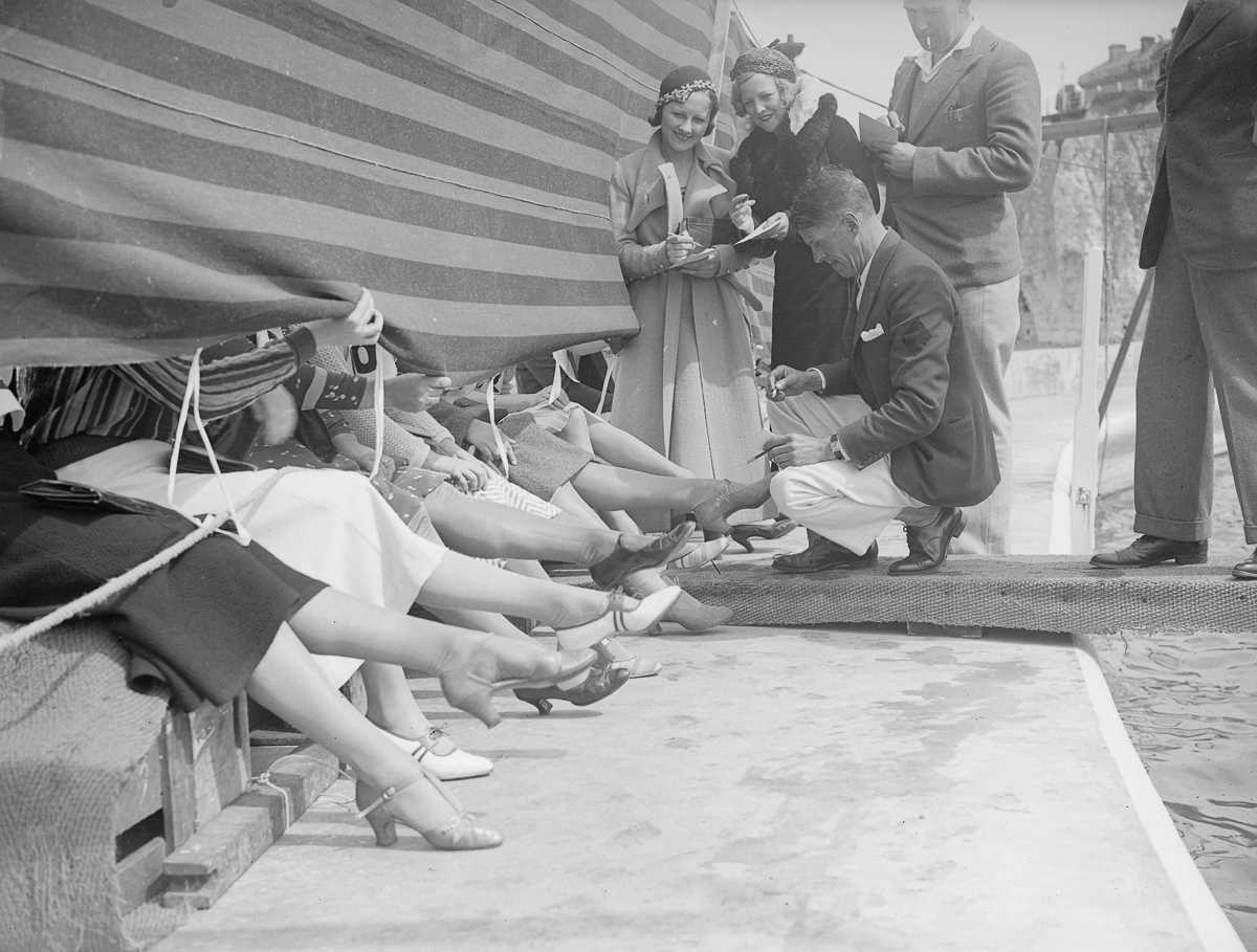1930-1953 годы, конкурсы на самые красивые женские лодыжки