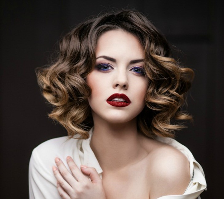 Фотография: 15 очаровательных тенденций в окрашивании волос, которые будут на пике популярности этой осенью №12 - BigPicture.ru