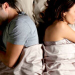 10 поз для сна, которые четко характеризуют отношения внутри пары