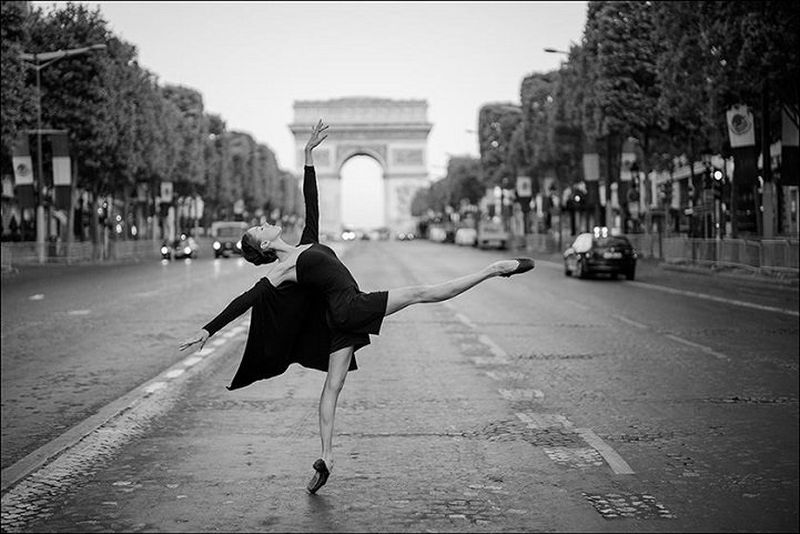 Фотография: Балерины на улицах города — самый известный проект в интернете о балете с сотнями тысяч поклонников! №2 - BigPicture.ru