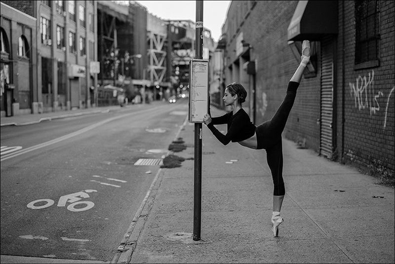 Фотография: Балерины на улицах города — самый известный проект в интернете о балете с сотнями тысяч поклонников! №30 - BigPicture.ru