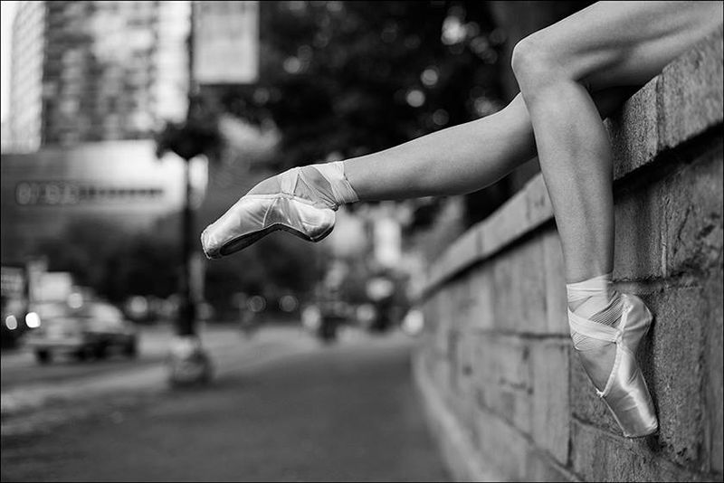 Фотография: Балерины на улицах города — самый известный проект в интернете о балете с сотнями тысяч поклонников! №31 - BigPicture.ru