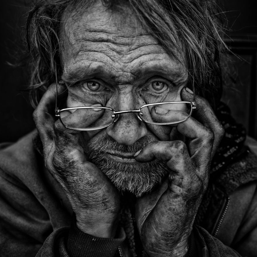 Фотография: Фотограф снял бездомных, став одним из них №14 - BigPicture.ru