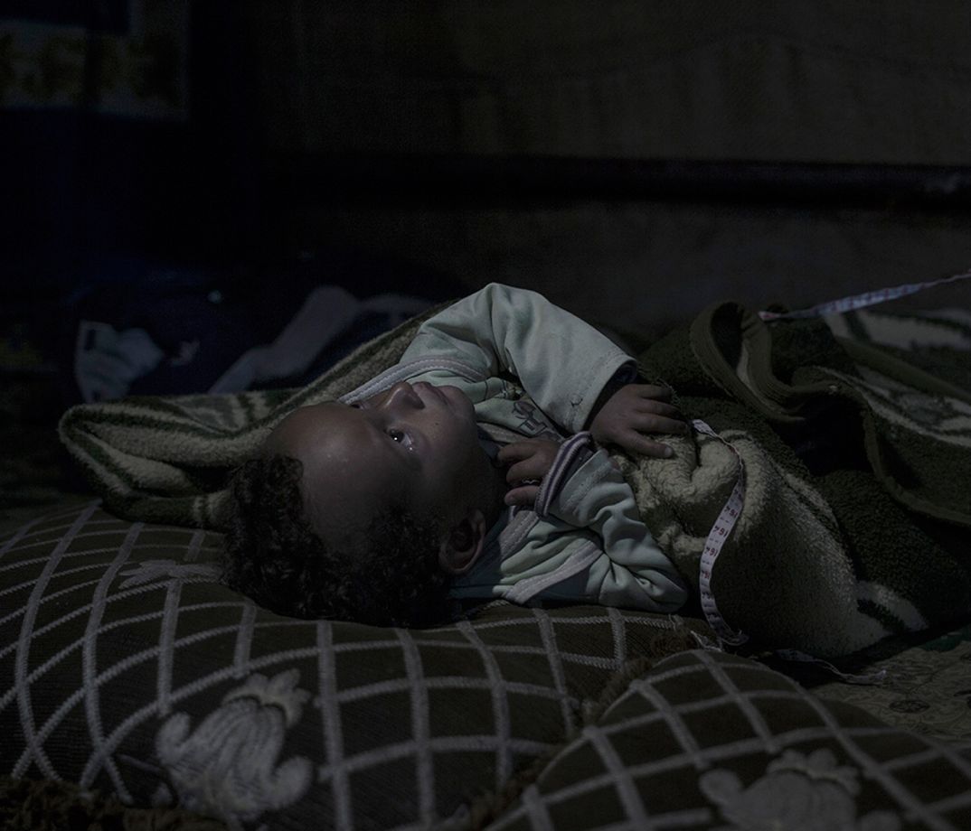 Фотография: Где и как спят дети-беженцы №10 - BigPicture.ru