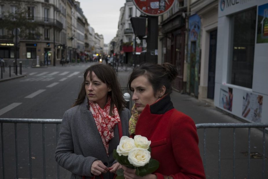 Фотография: Как живет Париж после терактов №27 - BigPicture.ru