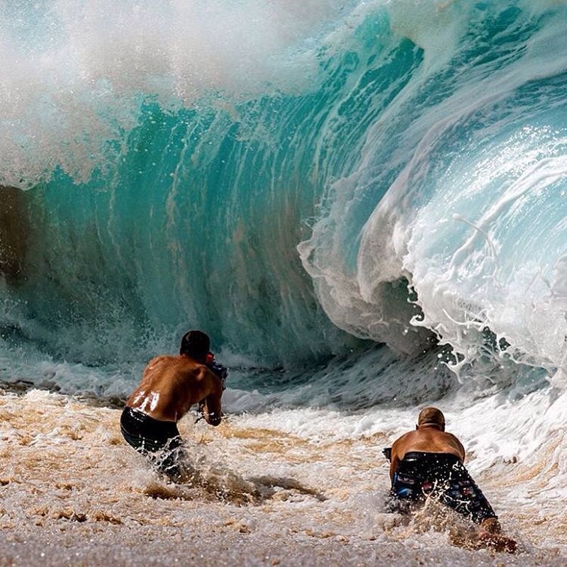 Фотография: Вот как фотографы снимают гигантские волны на пляже №4 - BigPicture.ru