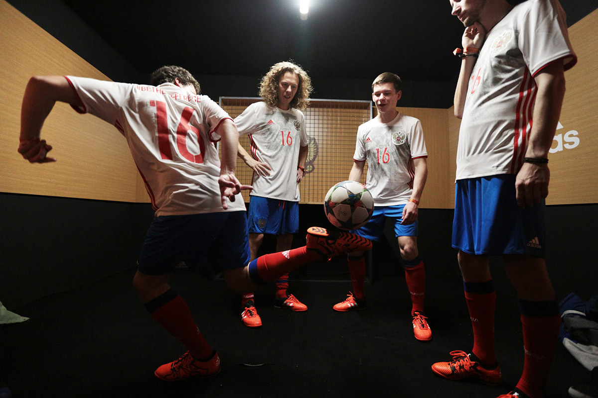 Фотография: Презентация новой формы сборной России по футболу: как это было №8 - BigPicture.ru