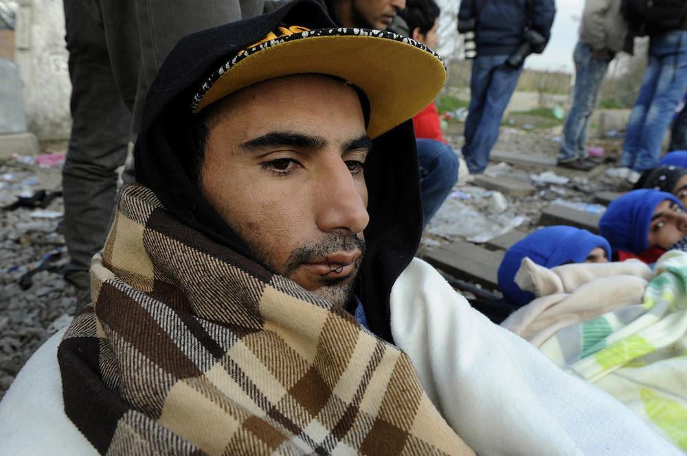Фотография: Иранские беженцы зашили себе рты №10 - BigPicture.ru