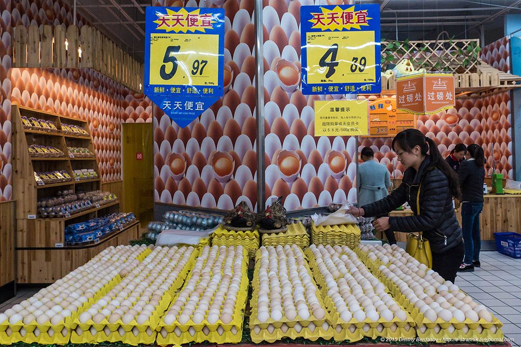 Фотография: Сладкая колбаса, или Чем питаются обычные китайцы №6 - BigPicture.ru