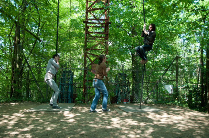 Фотография: Итальянец в одиночку построил парк аттракционов в лесу №9 - BigPicture.ru