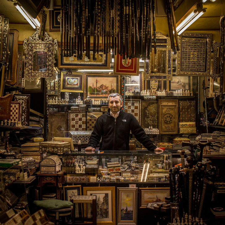 Фотография: Кто торгует на самом древнем и большом базаре мира №7 - BigPicture.ru