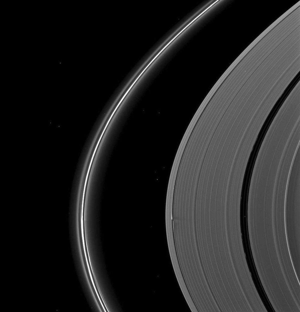 Фотография: Удивительные эпические фотографии Сатурна №16 - BigPicture.ru