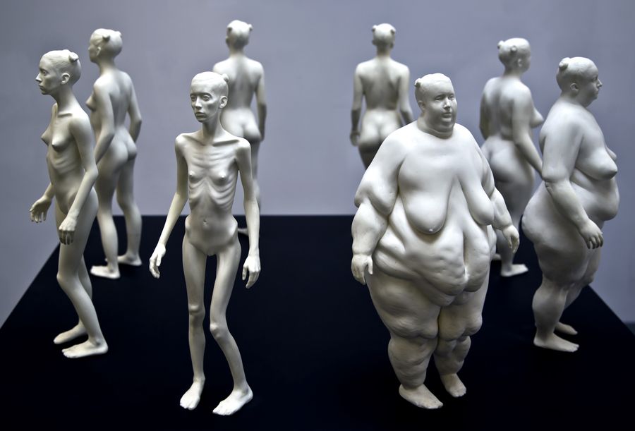 Фотография: Проблемы самоидентификации: провокационные скульптуры обнаженных женщин №2 - BigPicture.ru