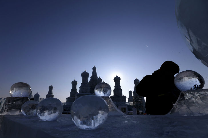 Фотография: Песнь льда и снега: в Китае проходит международный фестиваль ледяной и снежной скульптуры №29 - BigPicture.ru
