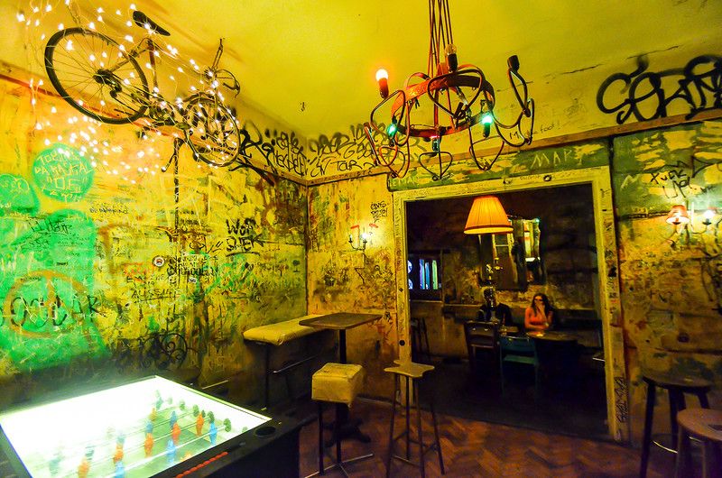 Фотография: Легендарные руин-бары Будапешта №45 - BigPicture.ru