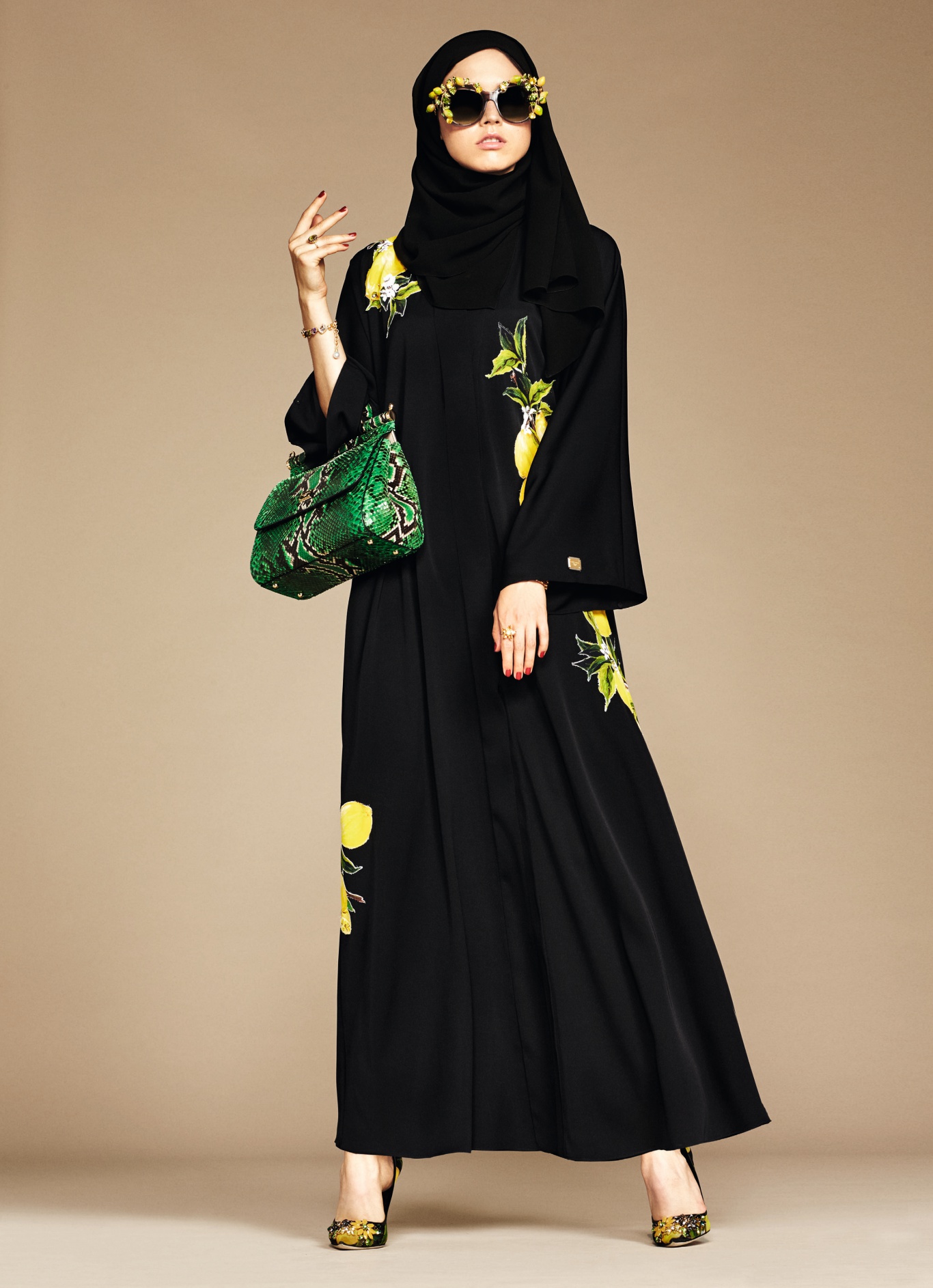 Фотография: Как Dolce&Gabbana покорял Ближний Восток №7 - BigPicture.ru