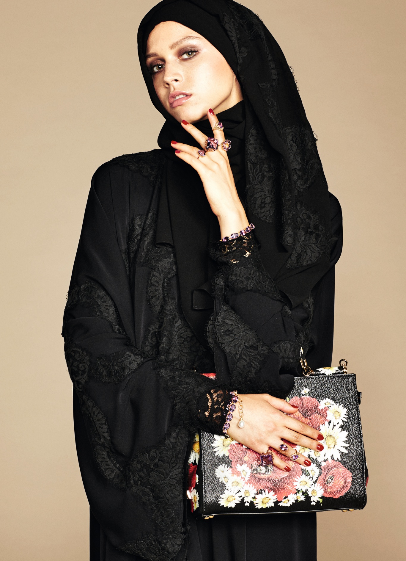 Фотография: Как Dolce&Gabbana покорял Ближний Восток №17 - BigPicture.ru
