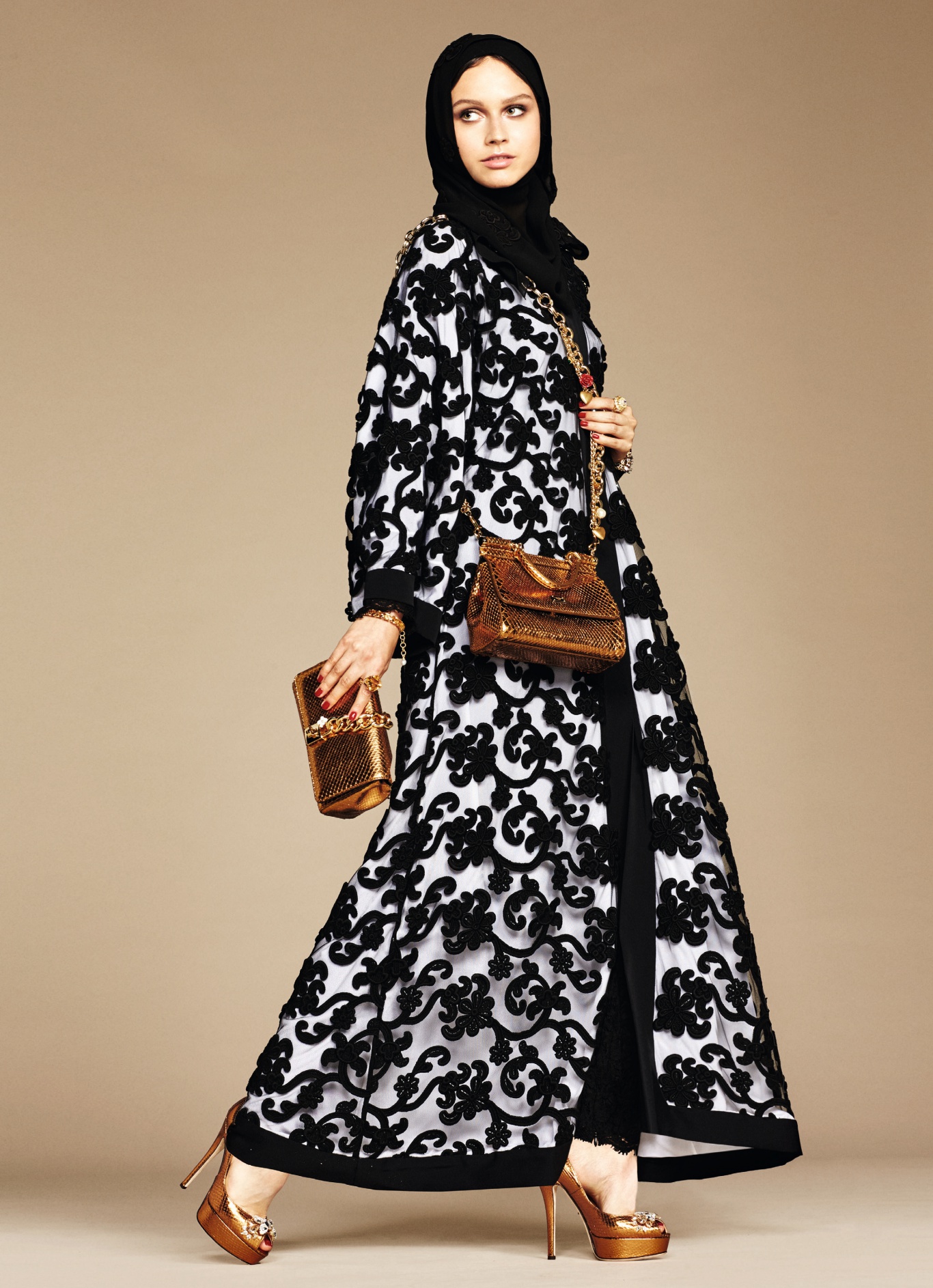 Фотография: Как Dolce&Gabbana покорял Ближний Восток №15 - BigPicture.ru