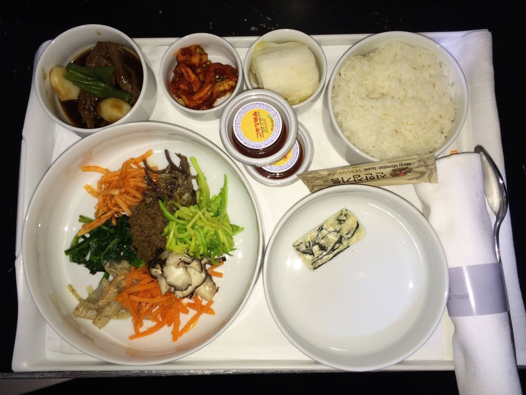 Фотография: Как выглядит еда на борту самолета в 15 авиакомпаниях №23 - BigPicture.ru