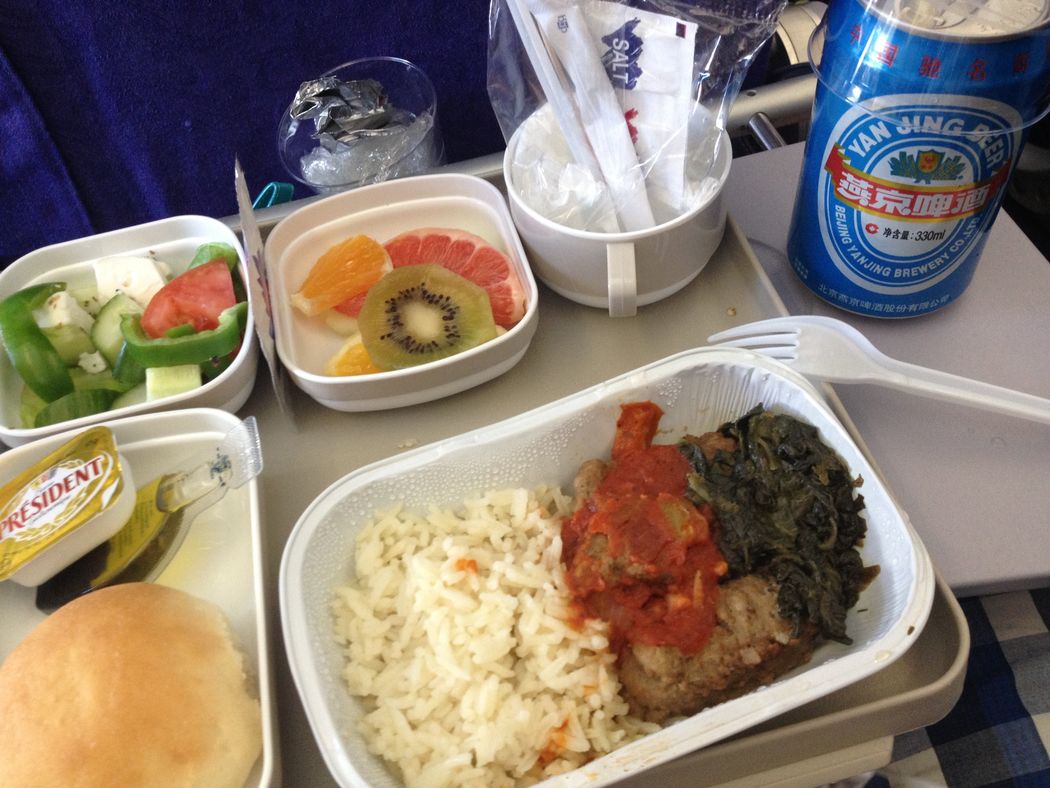 Фотография: Как выглядит еда на борту самолета в 15 авиакомпаниях №28 - BigPicture.ru
