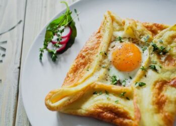 12 крутых завтраков для неспешных выходных
