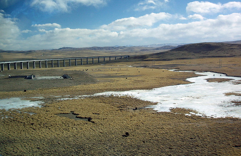 Фотография: Как китайцы построили железную дорогу в Тибет №12 - BigPicture.ru