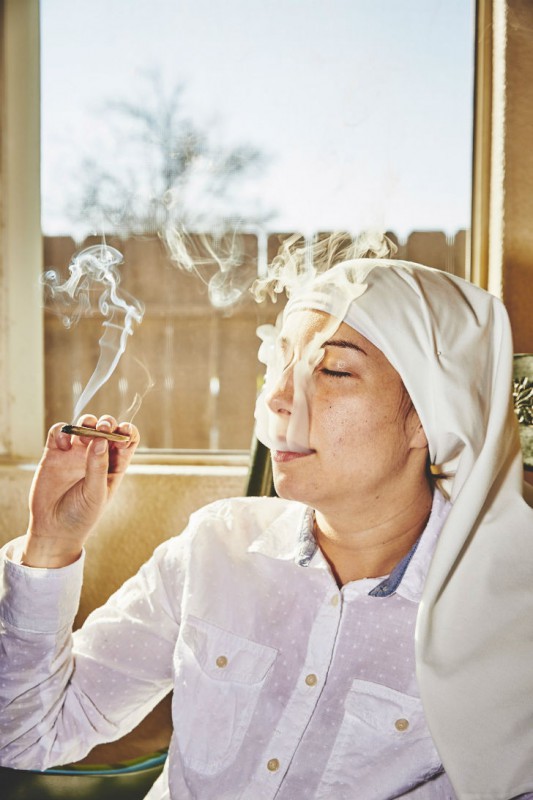 Фотография: Как калифорнийские монахини выращивают марихуану №14 - BigPicture.ru