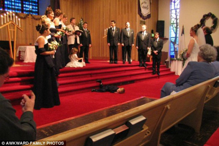 Фотография: Свадебные фотографии, от которых становится действительно горько №19 - BigPicture.ru