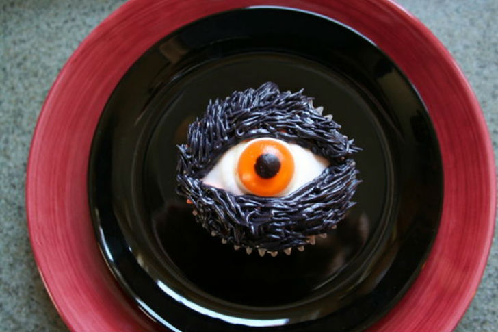 Фотография: Страшно классные десерты для настоящих ведьм №8 - BigPicture.ru