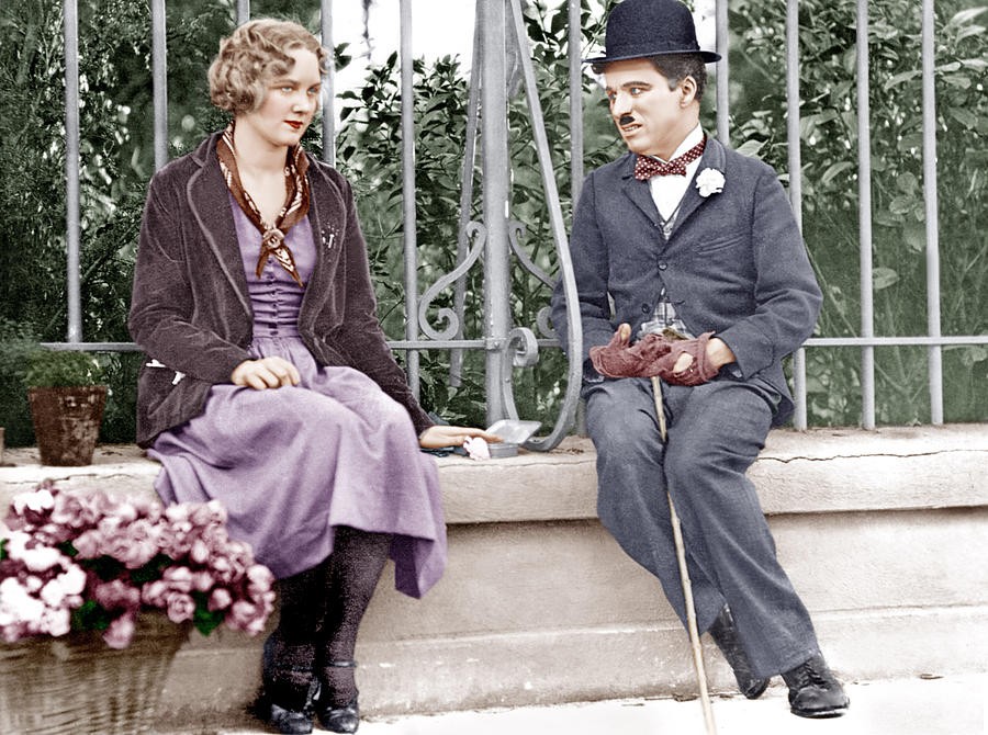 Фотография: 15 редких раскрашенных фотографий Чарли Чаплина, сделанных в 1910-1930-х годах №5 - BigPicture.ru