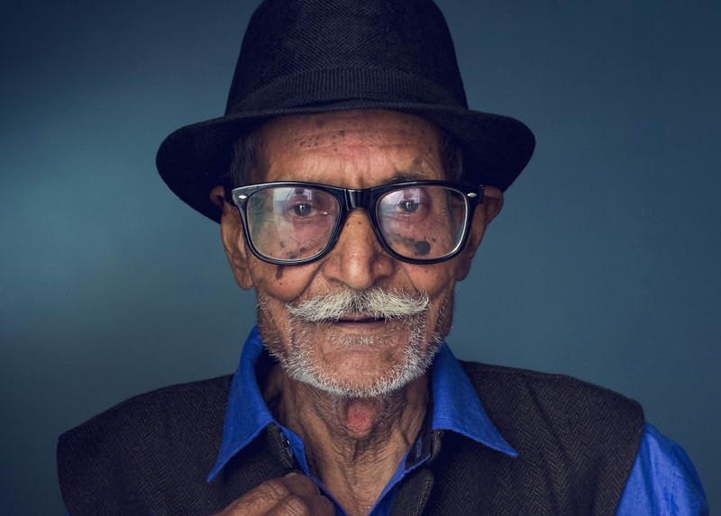 Фотография: Стиль и мода творят чудеса: внук превратил своего 96-летнего дедушку-фермера в настоящего денди №1 - BigPicture.ru