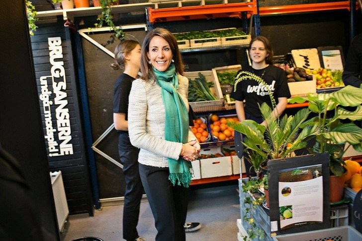 Фотография: В Дании открылся первый супермаркет по продаже продуктов с истекающим сроком реализации №2 - BigPicture.ru
