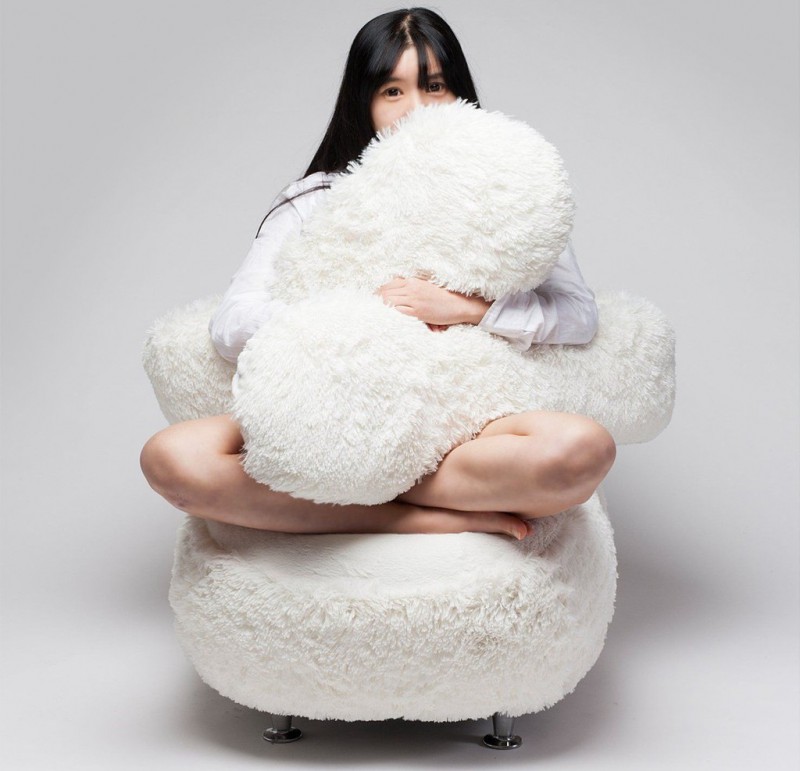 Фотография: Корейский дизайнер создал мебель мечты — кресло-обнимашку №1 - BigPicture.ru