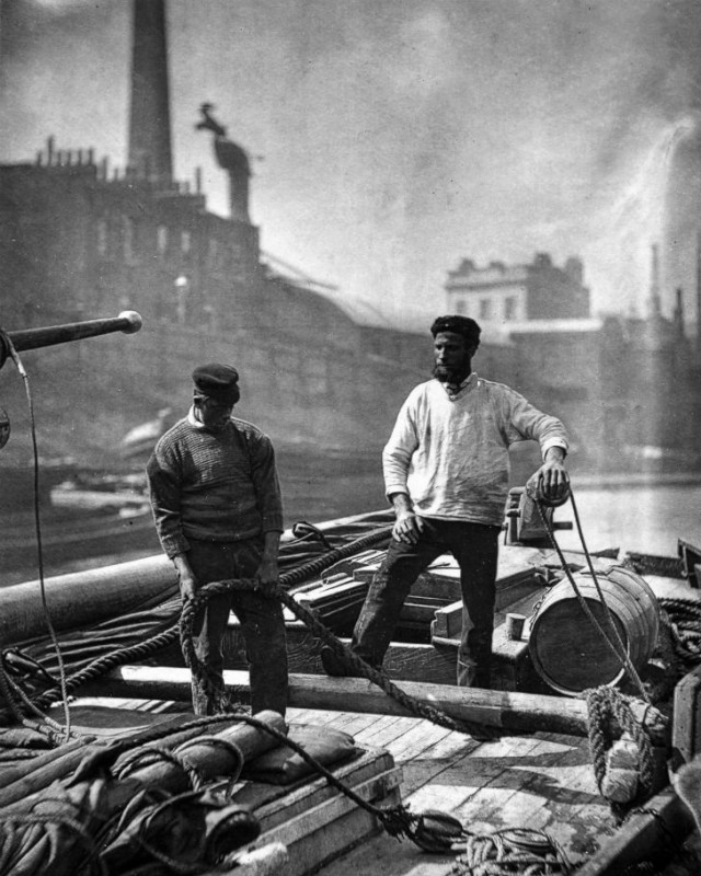 Фотография: Беспроглядная нищета на улицах Лондона в 1873-1877 годах №32 - BigPicture.ru