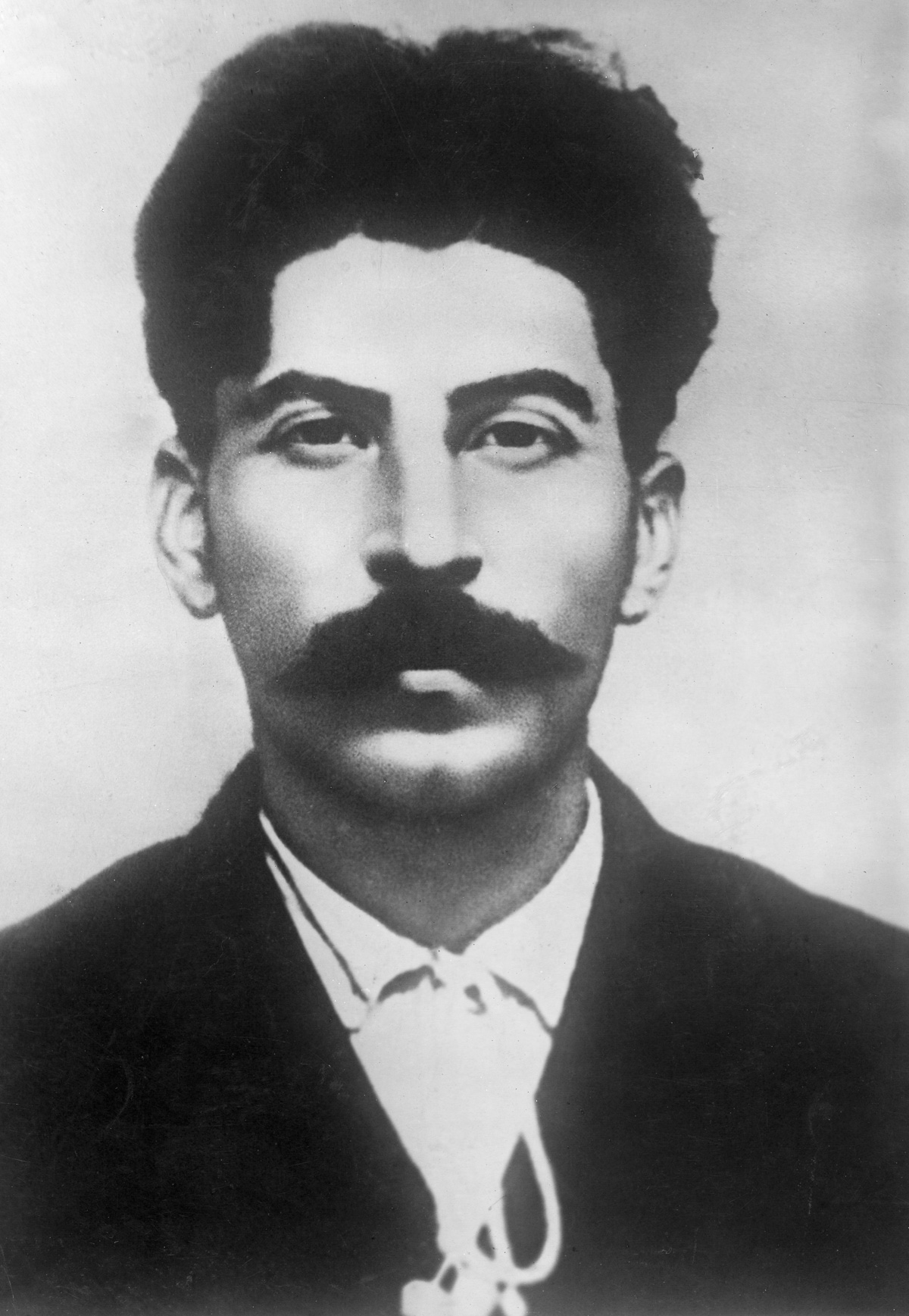 Фотография: Молодой Иосиф Сталин, каким партия его не знала №9 - BigPicture.ru