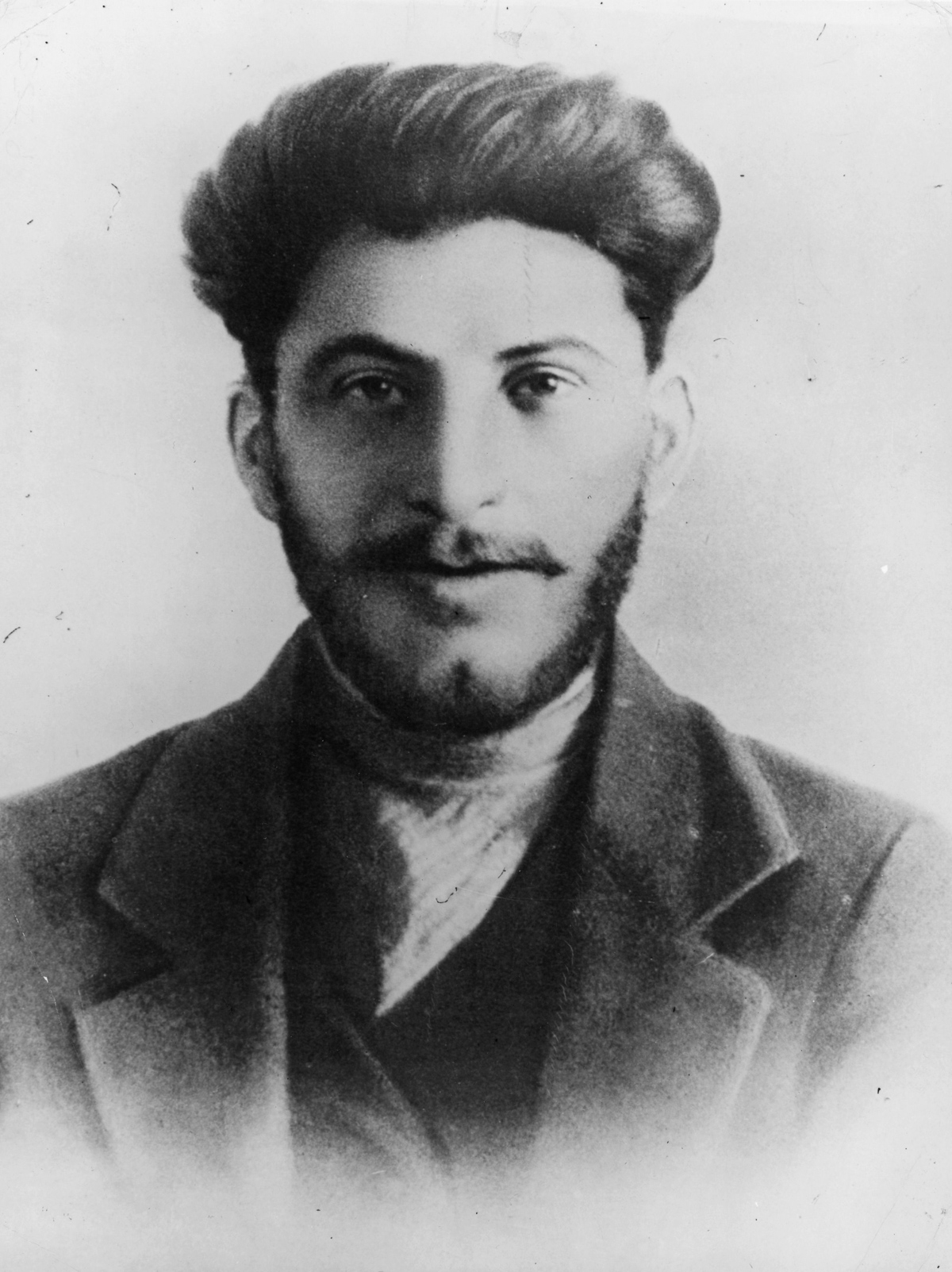 Фотография: Молодой Иосиф Сталин, каким партия его не знала №5 - BigPicture.ru