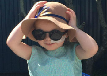 Невероятно жизнерадостные фотографии 3-летней Айви с диагнозом «лейкемия»