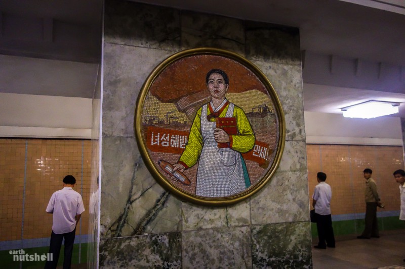 Фотография: Самое закрытое метро в мире: пхеньянская подземка глазами иностранца №16 - BigPicture.ru