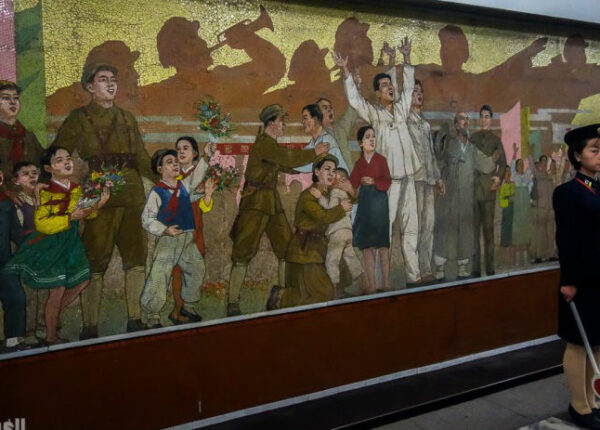 Самое закрытое метро в мире — подземка Пхеньяна глазами иностранца