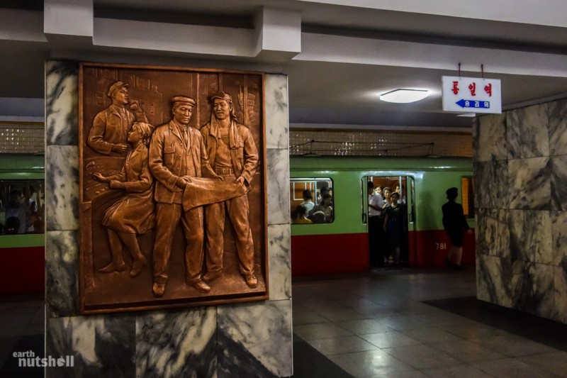 Фотография: Самое закрытое метро в мире: пхеньянская подземка глазами иностранца №10 - BigPicture.ru