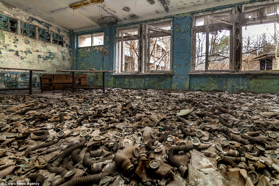 Фотография: Будто человечество покинуло Землю: 31 год назад произошла авария на Чернобыльской АЭС №2 - BigPicture.ru
