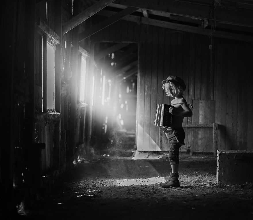 Фотография: Лучшие фотографии конкурса The B&W Child Photography 2015 Photo Contest №4 - BigPicture.ru