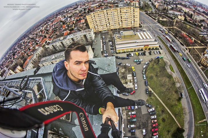 Фотография: Рискнуть жизнью ради фотографий: 25 великолепных снимков Будапешта с высоты №1 - BigPicture.ru
