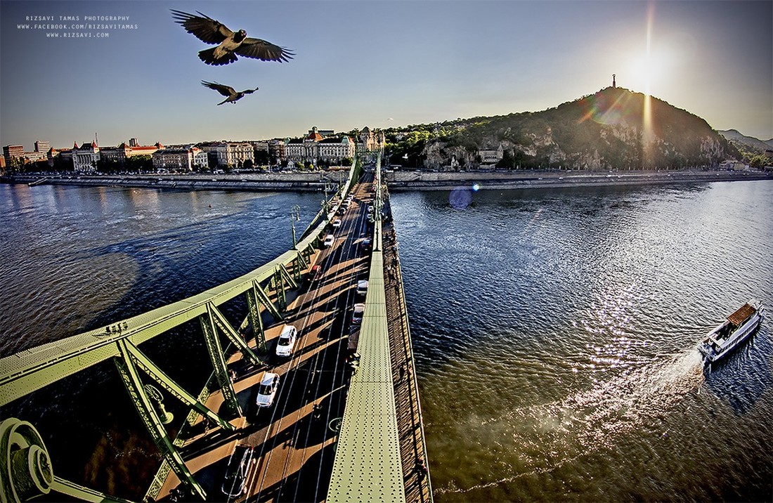 Фотография: Рискнуть жизнью ради фотографий: 25 великолепных снимков Будапешта с высоты №6 - BigPicture.ru