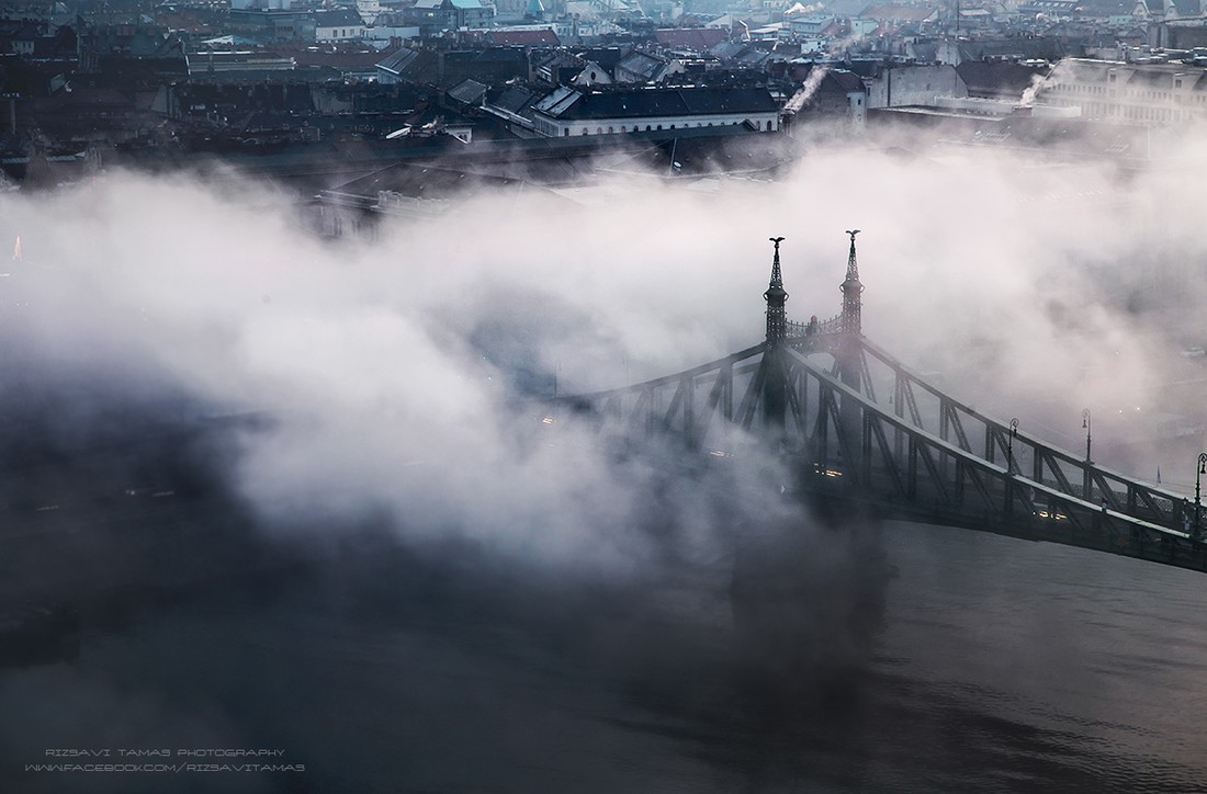 Фотография: Рискнуть жизнью ради фотографий: 25 великолепных снимков Будапешта с высоты №13 - BigPicture.ru