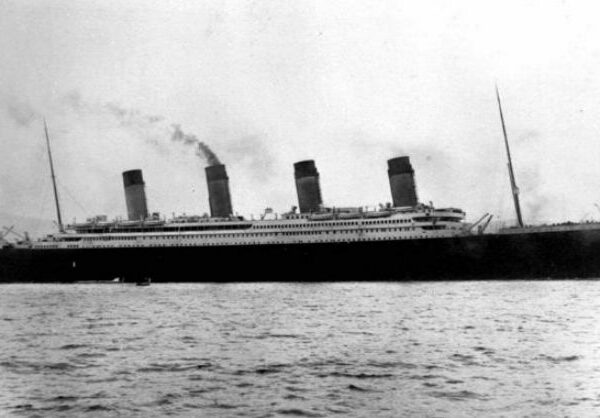 106 лет назад «Титаник» столкнулся с айсбергом
