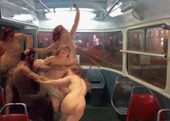 Не боги горшки обжигают — они ездят в метро и продают черешню