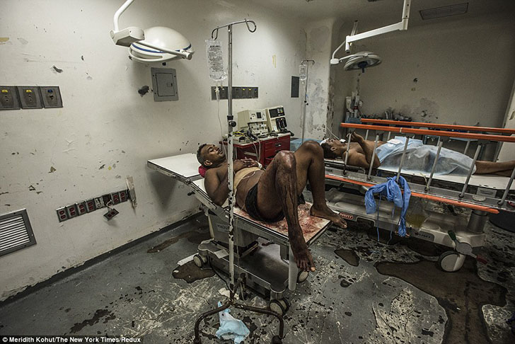 Фотография: Ни электричества, ни антибиотиков: кошмарные условия в больницах Венесуэлы №2 - BigPicture.ru