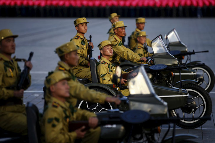 Фотография: Совершенно секретная повседневная жизнь армии Северной Кореи №13 - BigPicture.ru