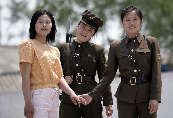 Фотография: Совершенно секретная повседневная жизнь армии Северной Кореи №20 - BigPicture.ru